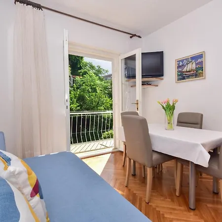 Apartment Marija - Nada Makarska